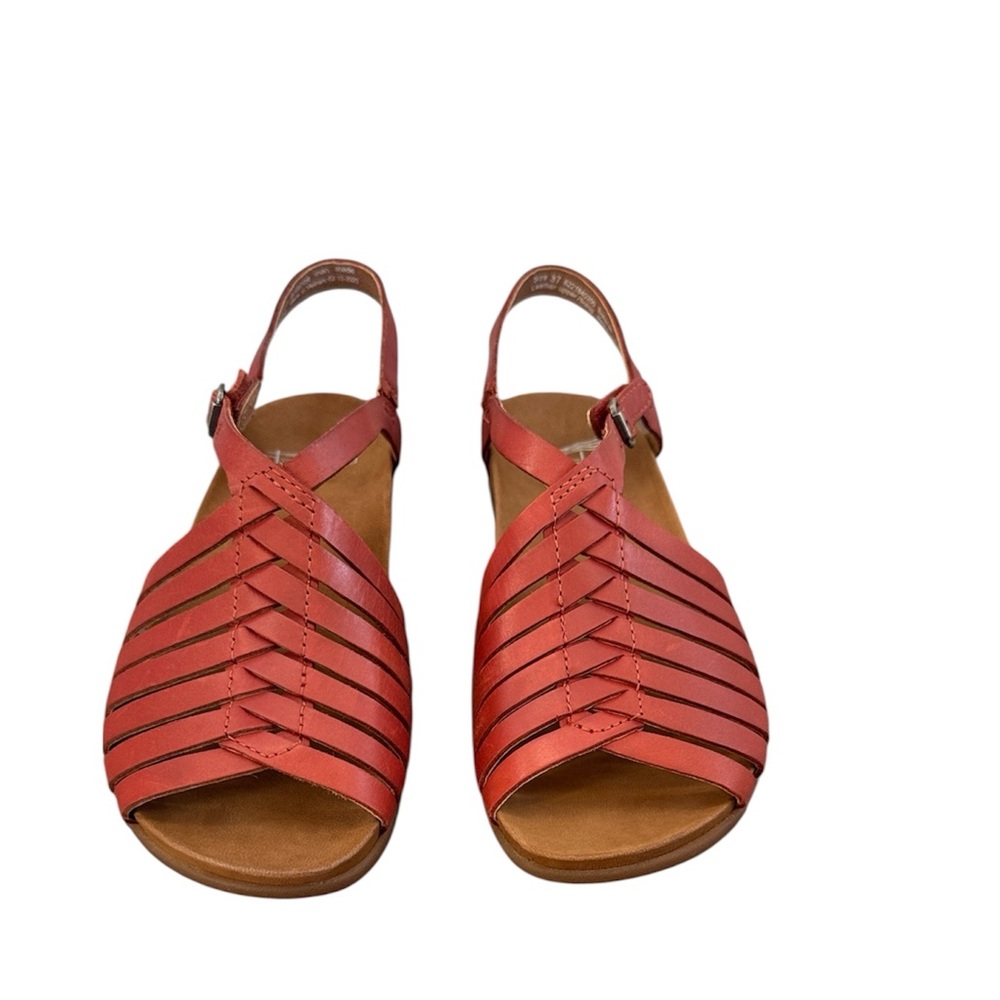 NWT Dansko Jennifer leather sandals in Clay casual comfy vacation 6.5